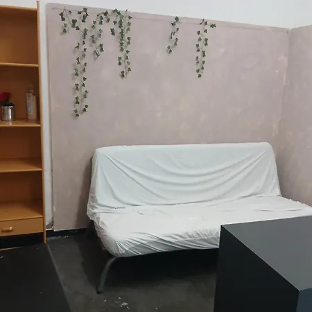홈스테이 Rabasa - Casas De Planta Baja Familiar 8 Personas *